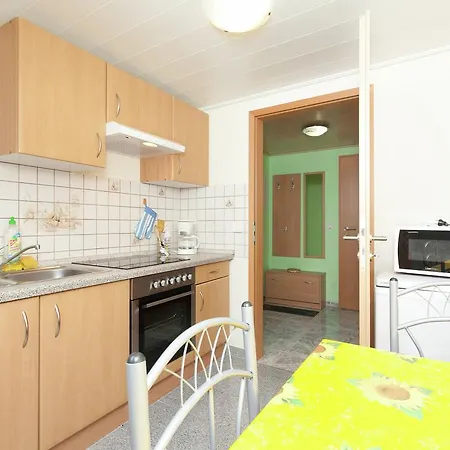 Apartment Modern Apartment In Mosbach Thuringia Near Forest *