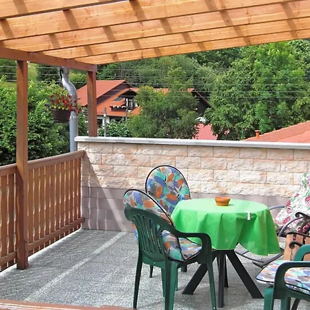 Modern Apartment In Mosbach Thuringia Near Forest * Wutha-Farnroda