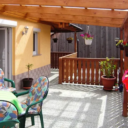 Modern Apartment In Mosbach Thuringia Near Forest *
